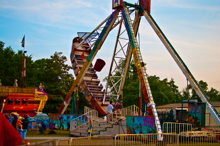 Pirate ship fairground rides