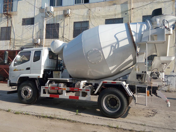 concrete mixer on trailer for sale
